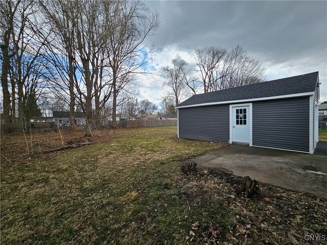 46 Walnut Drive, Whitestown, NY 13492