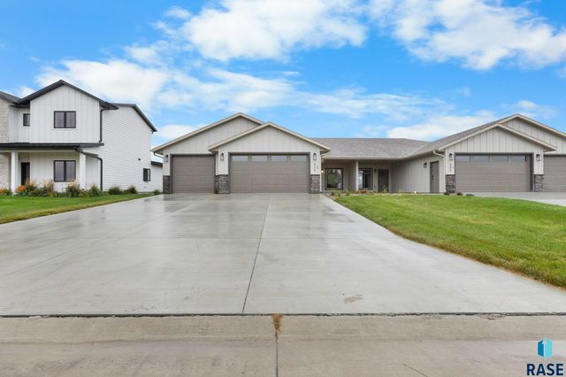 505 Mill Pond Rd Road 2, Rock Rapids, IA 51246