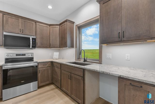 505 Mill Pond Rd Road 2, Rock Rapids, IA 51246