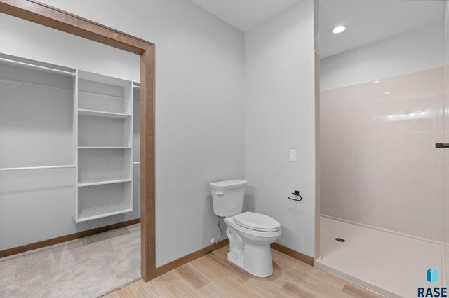 505 Mill Pond Rd Road 2, Rock Rapids, IA 51246