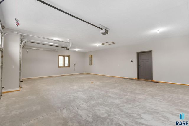 505 Mill Pond Rd Road 2, Rock Rapids, IA 51246