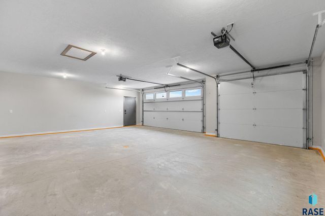 505 Mill Pond Rd Road 2, Rock Rapids, IA 51246