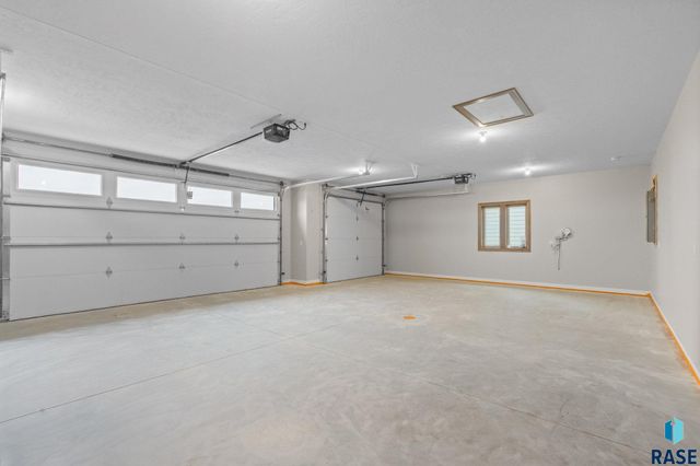 505 Mill Pond Rd Road 2, Rock Rapids, IA 51246