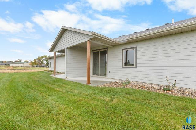 505 Mill Pond Rd Road 2, Rock Rapids, IA 51246