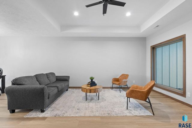 505 Mill Pond Rd Road 2, Rock Rapids, IA 51246