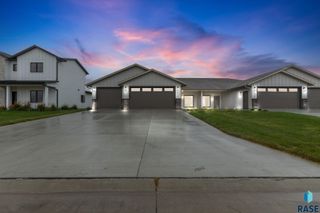 505 Mill Pond Rd Road 2, Rock Rapids, IA 51246