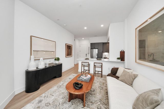 15635 Memorial Drive 211, Houston, TX 77079