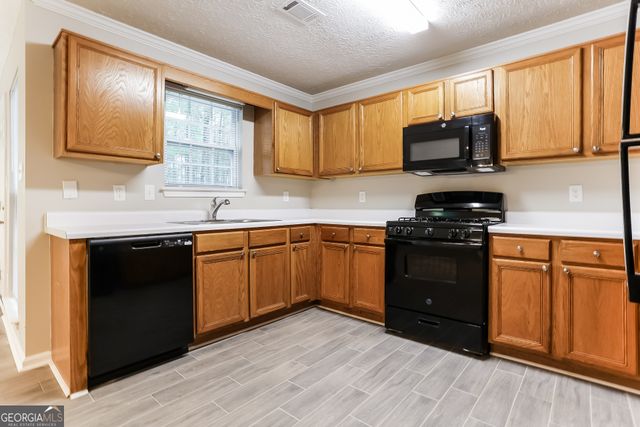 65 Shelby Bluff, Sharpsburg, GA 30277