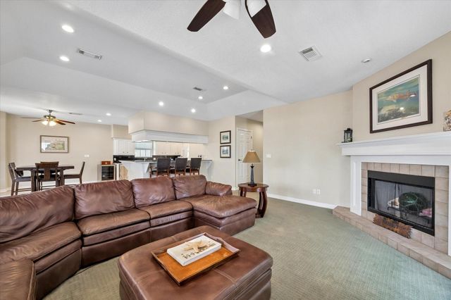 506 Westerly Drive, Tiki Island, TX 77554