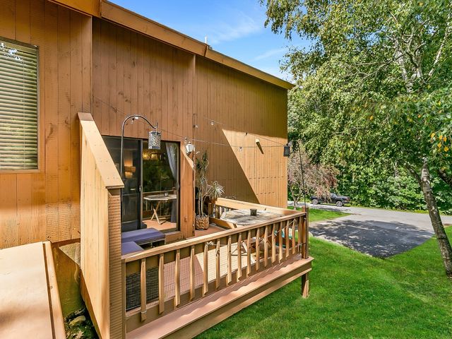 21 W Parish Ct 21, Haverhill, MA 01832