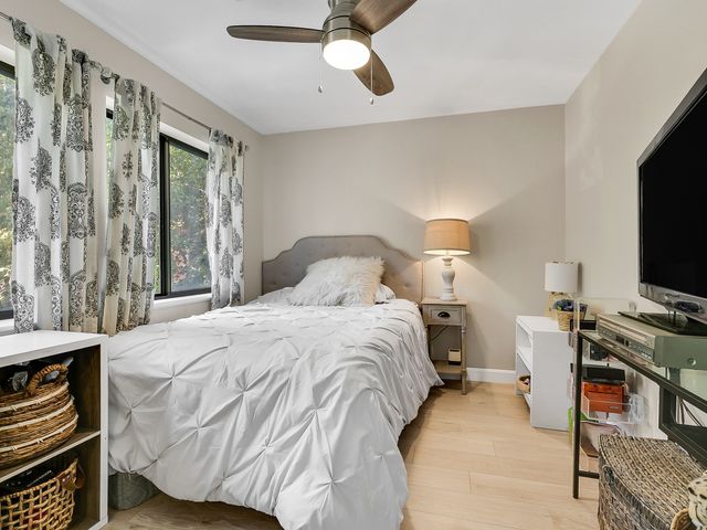 21 W Parish Ct 21, Haverhill, MA 01832