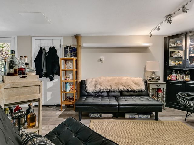 21 W Parish Ct 21, Haverhill, MA 01832