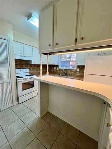 3888 York Place 3888, Decatur, GA 30032