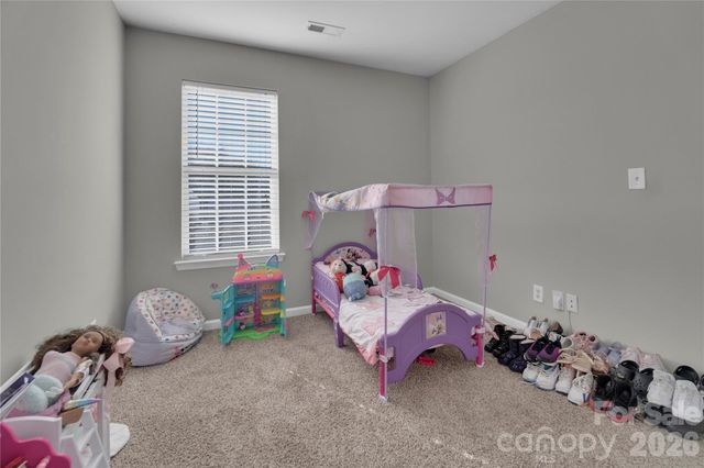 7020 Frye Place, Charlotte, NC 28269