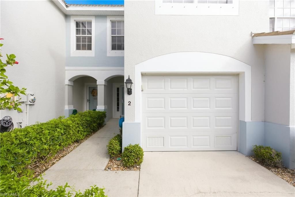8461 Village Edge CIR 2, FORT MYERS, FL 33919 — photo 2