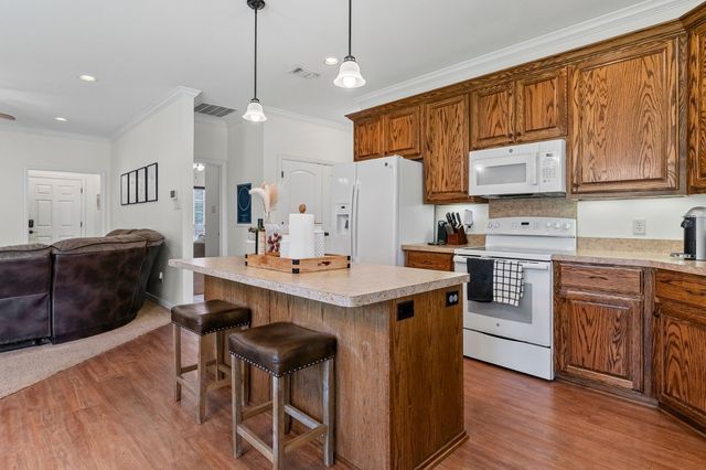 692 County Road 3318, Greenville, TX 75402