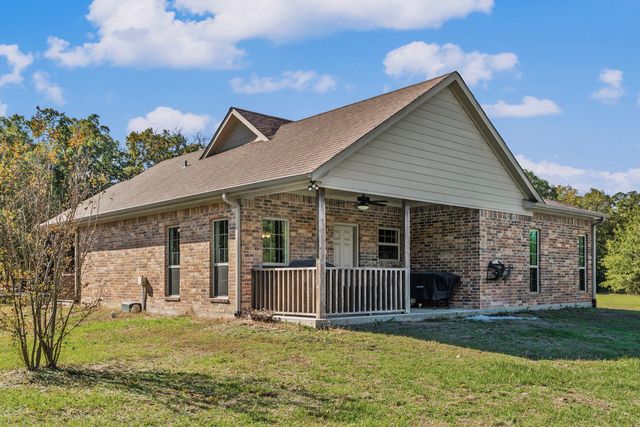 692 County Road 3318, Greenville, TX 75402