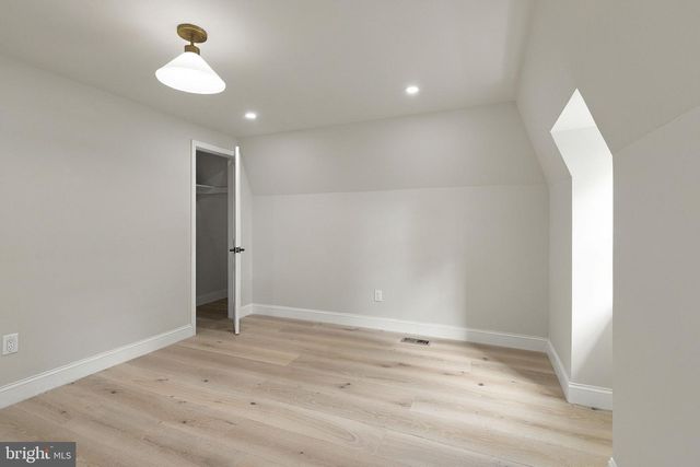 5040 OVERBROOK AVE, Philadelphia, PA 19131