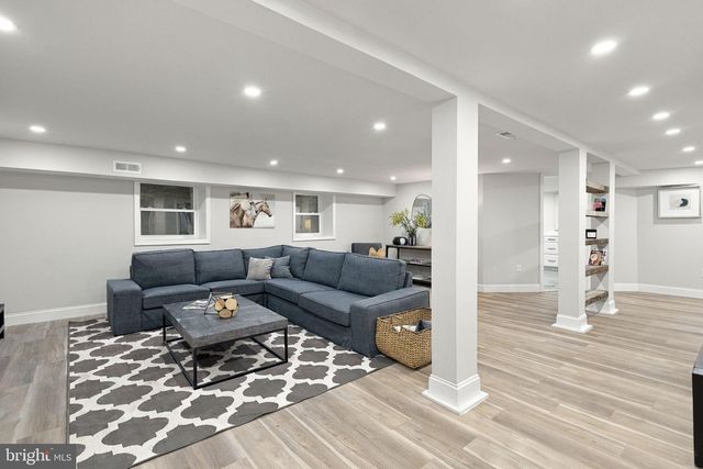 5040 OVERBROOK AVE, Philadelphia, PA 19131