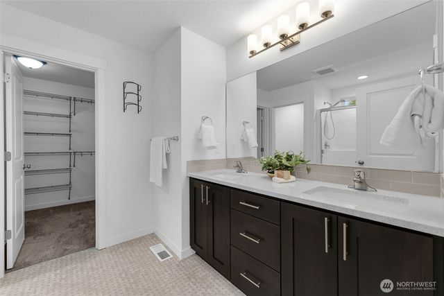 1806 NE 11th Avenue, Battle Ground, WA 98604