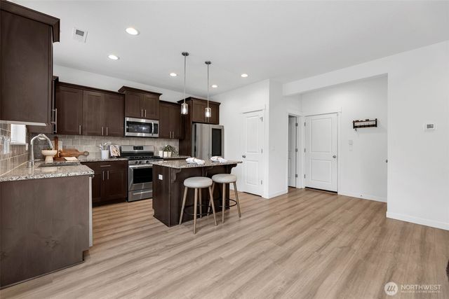 1806 NE 11th Avenue, Battle Ground, WA 98604