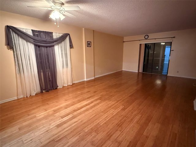 3575 Broken Woods Drive 601, Coral Springs, FL 33065