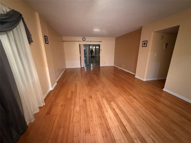 3575 Broken Woods Drive 601, Coral Springs, FL 33065