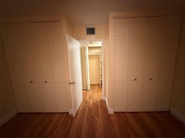 3575 Broken Woods Drive 601, Coral Springs, FL 33065