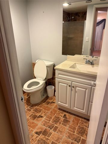 3575 Broken Woods Drive 601, Coral Springs, FL 33065