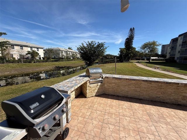3575 Broken Woods Drive 601, Coral Springs, FL 33065