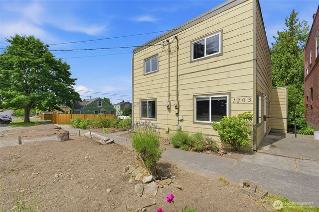 1205 N 11th Street, Tacoma, WA 98403