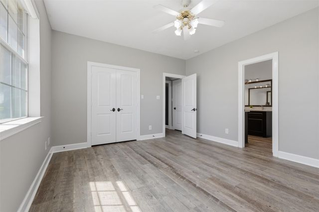 3232 Blue Grass Dr, Richmond, TX 77406