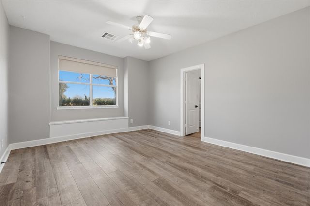 3232 Blue Grass Dr, Richmond, TX 77406