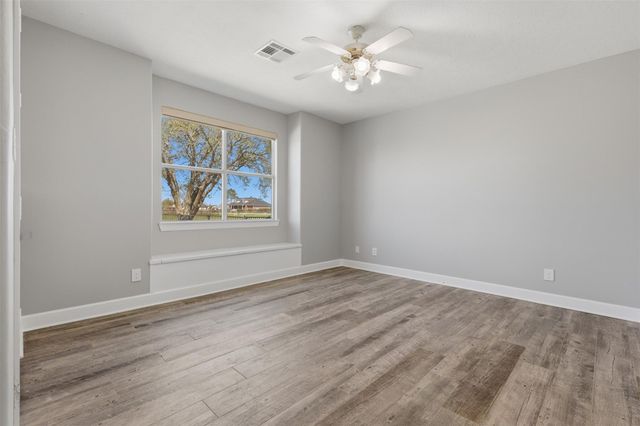 3232 Blue Grass Dr, Richmond, TX 77406