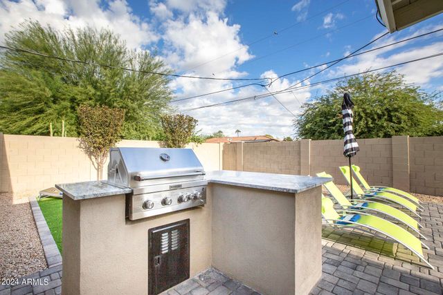 7532 E HAZELWOOD Street, Scottsdale, AZ 85251