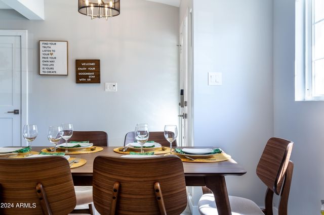 7532 E HAZELWOOD Street, Scottsdale, AZ 85251