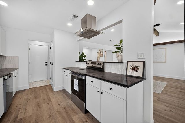 401 Myrtle Drive, Arlington, TX 76018