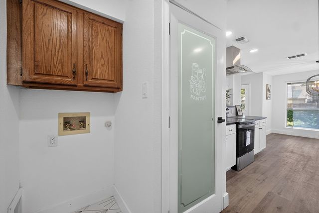 401 Myrtle Drive, Arlington, TX 76018