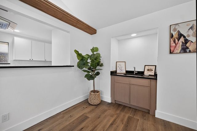 401 Myrtle Drive, Arlington, TX 76018
