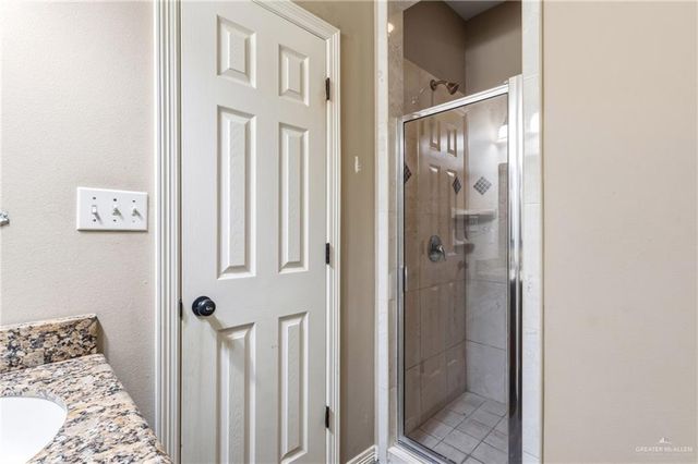 510 Greystone Circle, Alamo, TX 78516