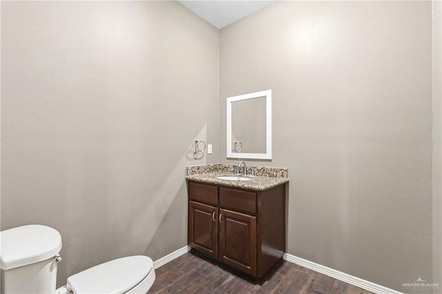 510 Greystone Circle, Alamo, TX 78516