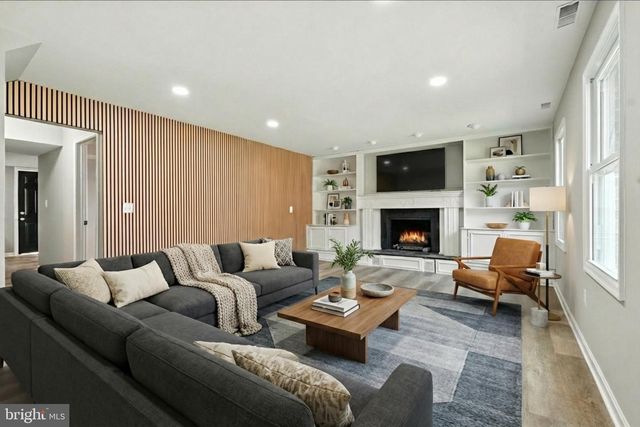 1697 BARRISTER CT, Crofton, MD 21114