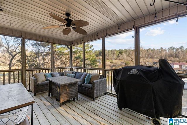 836 LAKESHORE LANE, Oneonta, AL 35121