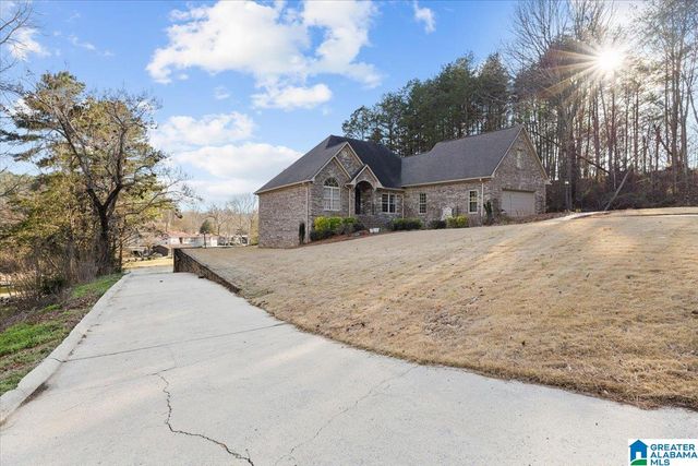 836 LAKESHORE LANE, Oneonta, AL 35121