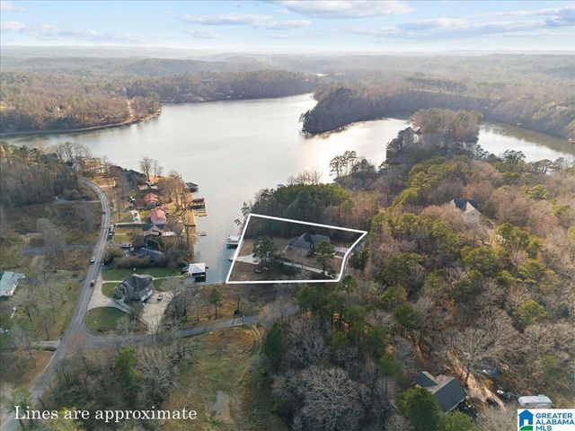 836 LAKESHORE LANE, Oneonta, AL 35121