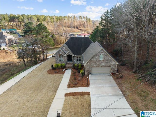 836 LAKESHORE LANE, Oneonta, AL 35121