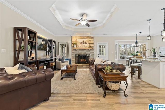 836 LAKESHORE LANE, Oneonta, AL 35121