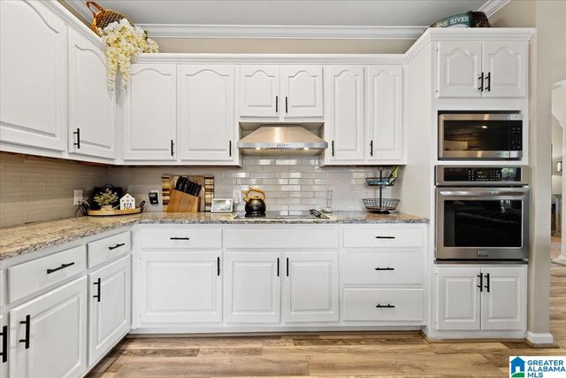 836 LAKESHORE LANE, Oneonta, AL 35121