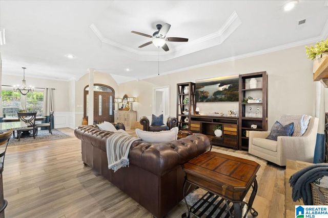 836 LAKESHORE LANE, Oneonta, AL 35121