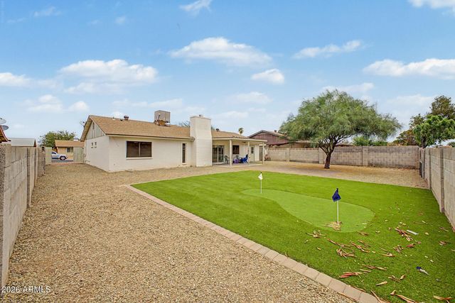 5439 W BECKER Lane, Glendale, AZ 85304